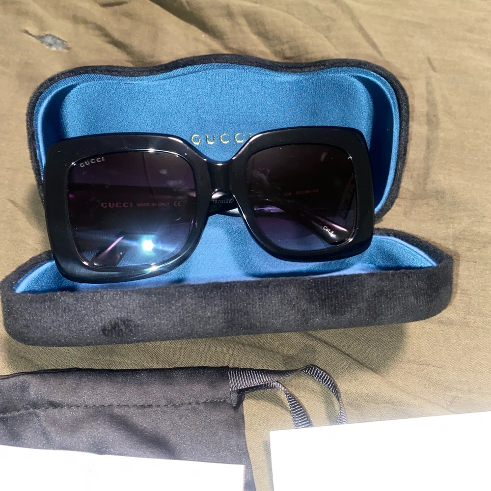 Gucci sunglasses
